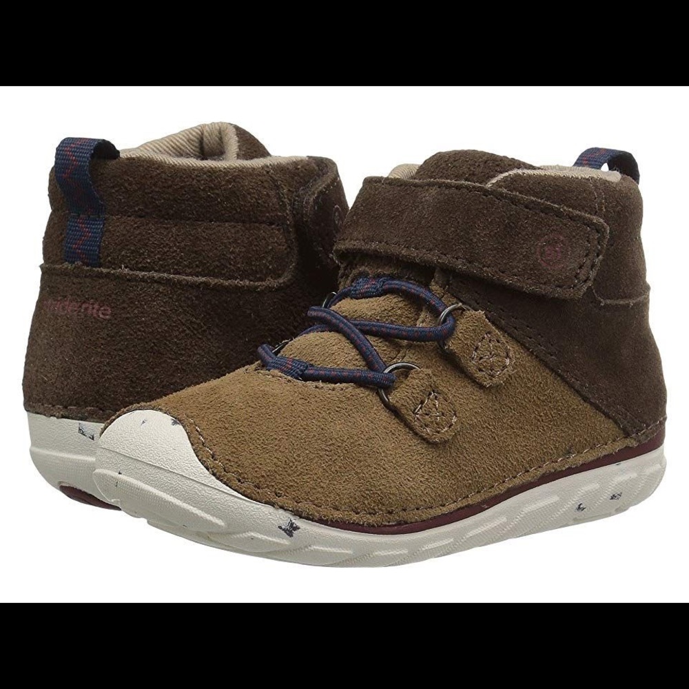 NIB Stride Rite Oliver in Size 5W